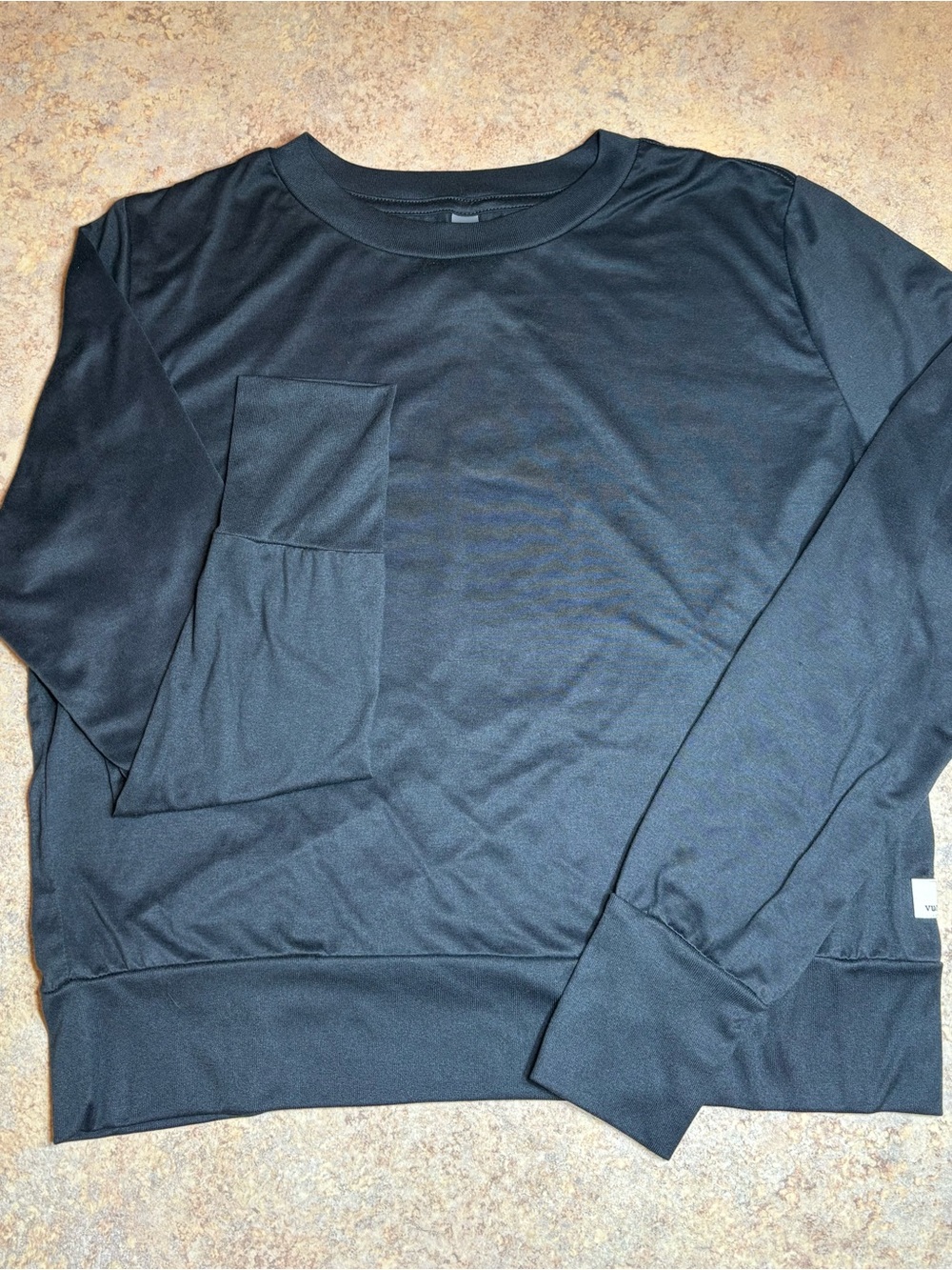 Vuori Halo Performance Long Sleeve Crew